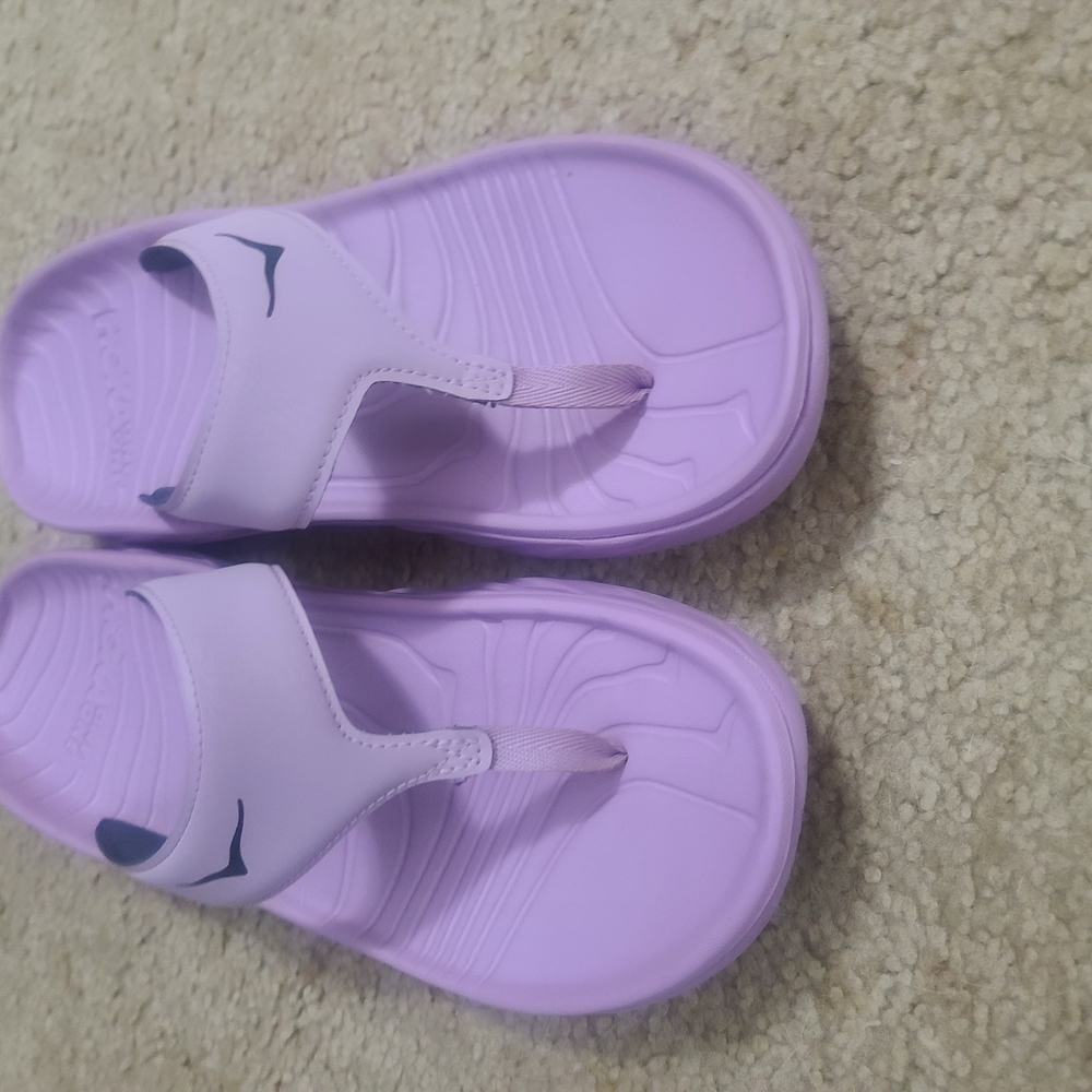Hoka Purple Sandals Thong-Style Comfort